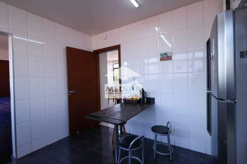 Apartamento, 4 quartos, 243 m² - Foto 10