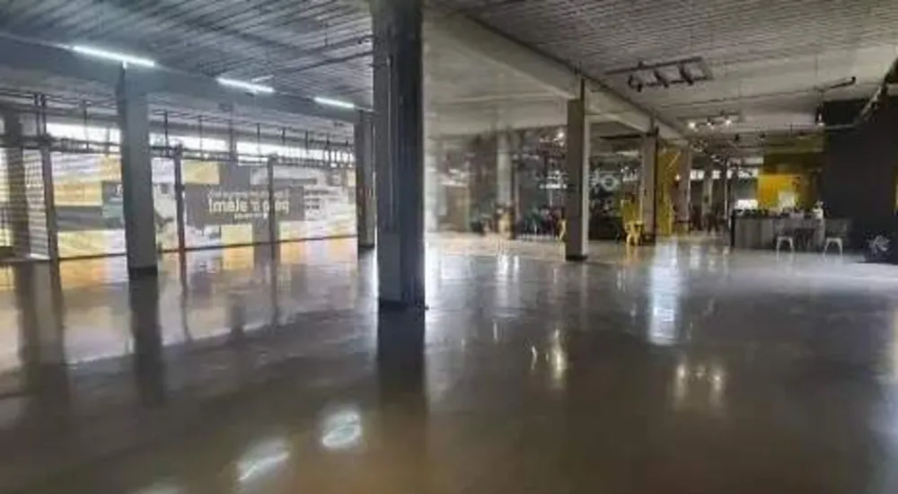 Loja-Salão, 800 m² - Foto 1
