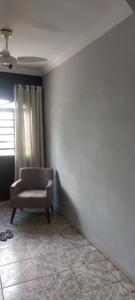 Casa, 3 quartos, 240 m² - Foto 3
