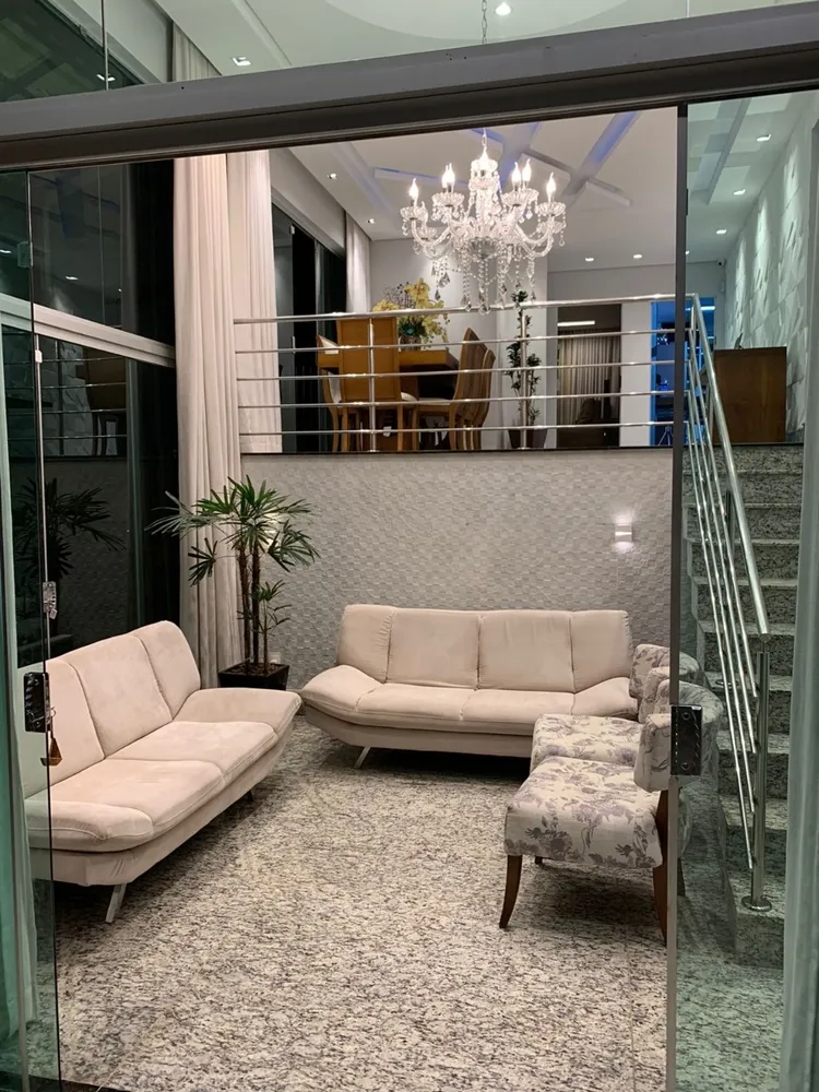 Casa, 4 quartos, 300 m² - Foto 1