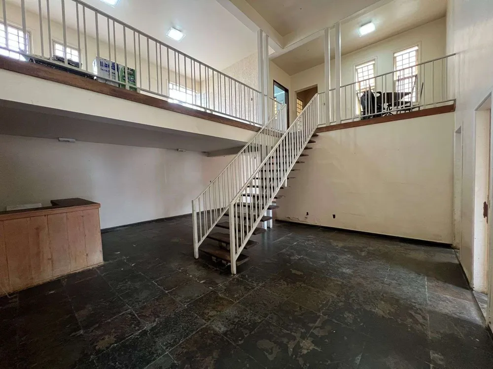 Casa, 3 quartos, 292 m² - Foto 1