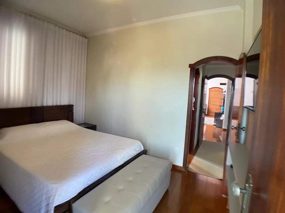 Apartamento à venda com 3 quartos, 128m² - Foto 14