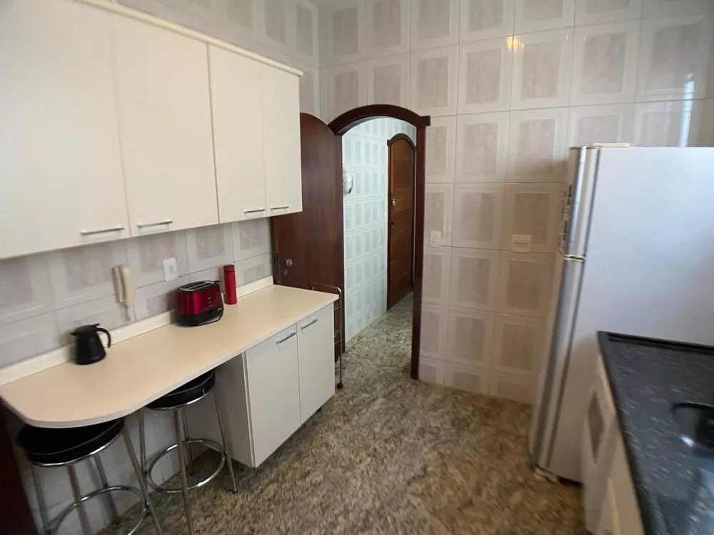 Apartamento à venda com 3 quartos, 128m² - Foto 11