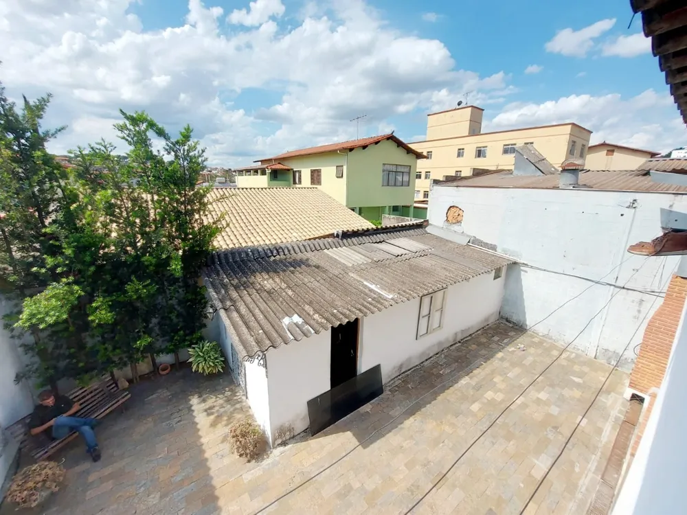 Casa, 4 quartos, 360 m² - Foto 11