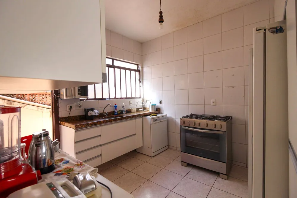 Casa, 4 quartos, 270 m² - Foto 5