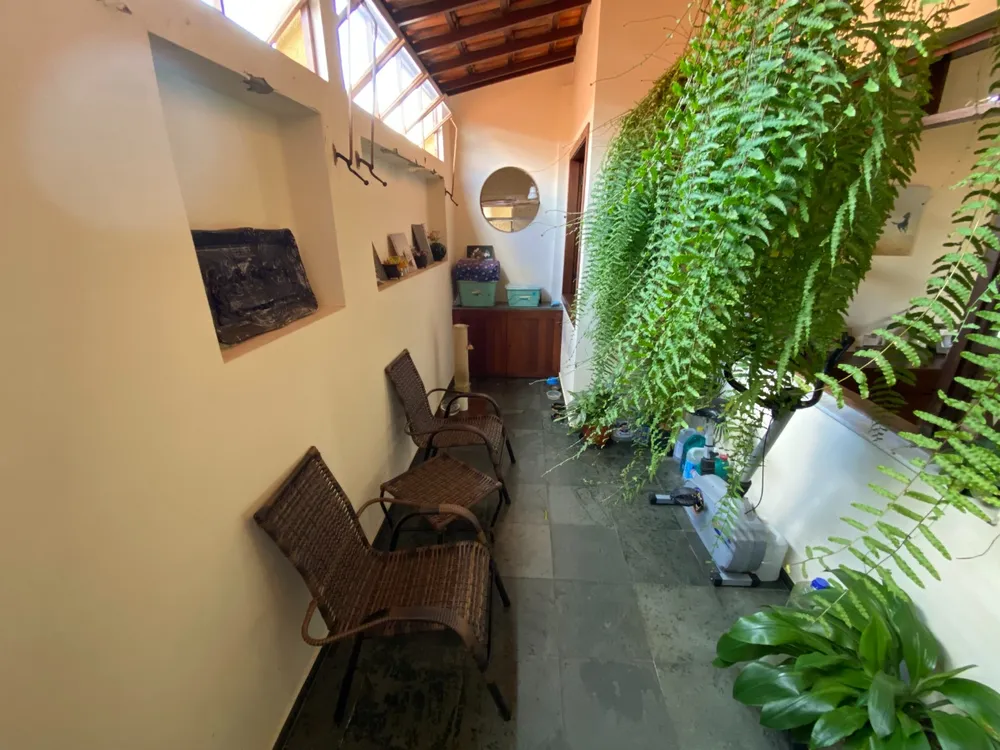 Casa, 4 quartos, 280 m² - Foto 1