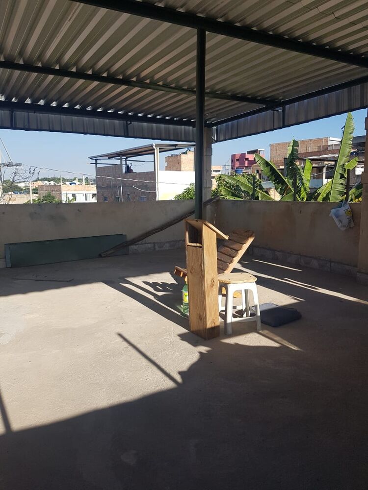 Casa à venda com 3 quartos, 100m² - Foto 3