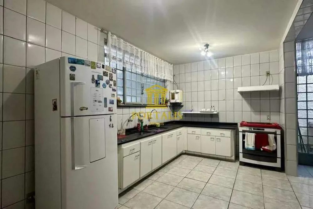 Casa, 4 quartos, 321 m² - Foto 8