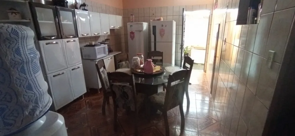 Casa, 6 quartos, 140 m² - Foto 11