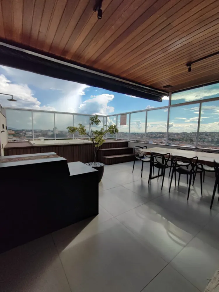 Cobertura, 3 quartos, 165 m² - Foto 1