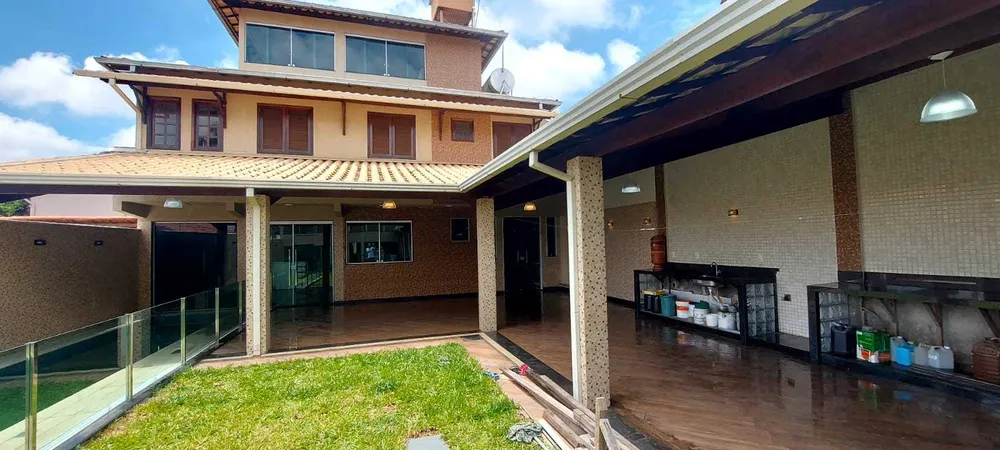 Casa, 4 quartos, 294 m² - Foto 8