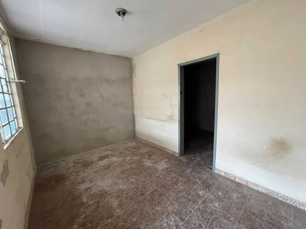 Casa, 6 quartos, 250 m² - Foto 6