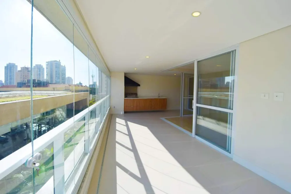 Apartamento, 4 quartos, 8700 m² - Foto 1