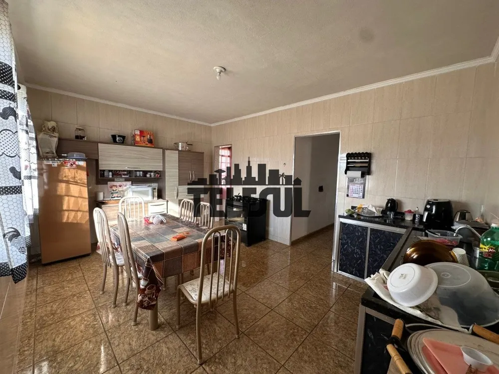 Casa, 4 quartos, 250 m² - Foto 5