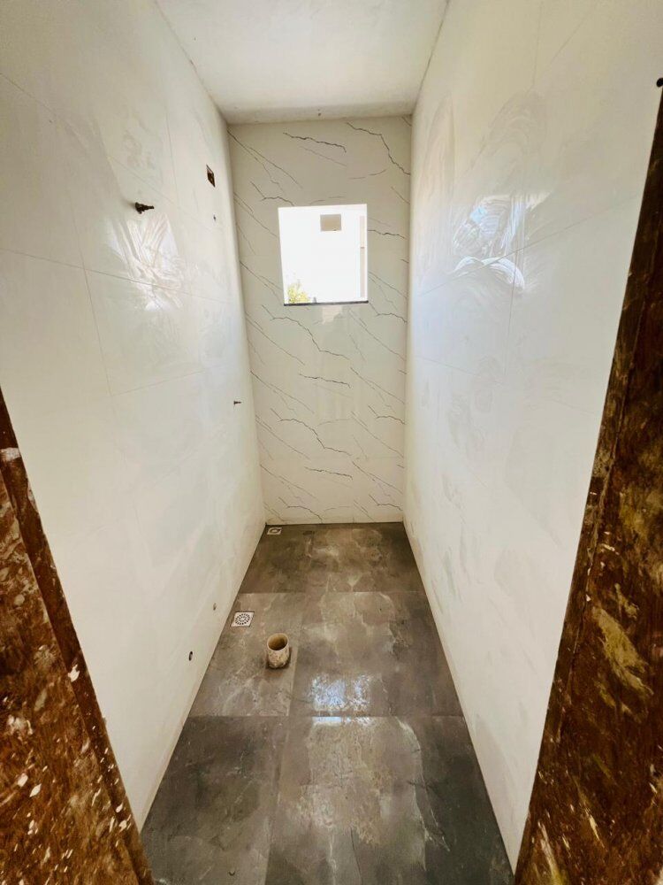 Casa à venda com 2 quartos, 100m² - Foto 4