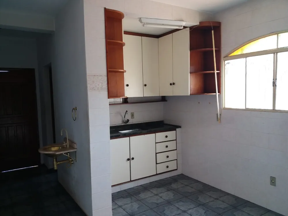 Casa, 4 quartos, 283 m² - Foto 3
