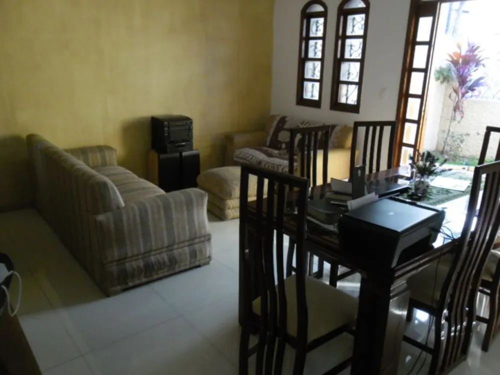 Casa, 4 quartos, 380 m² - Foto 2