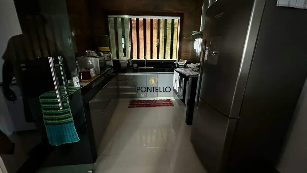 Casa, 3 quartos, 286 m² - Foto 4