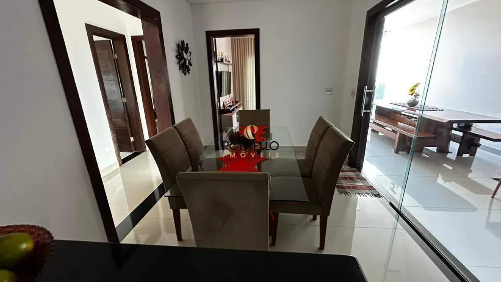 Casa, 3 quartos, 286 m² - Foto 3