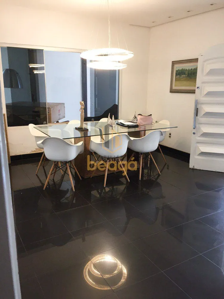 Casa, 4 quartos, 260 m² - Foto 14