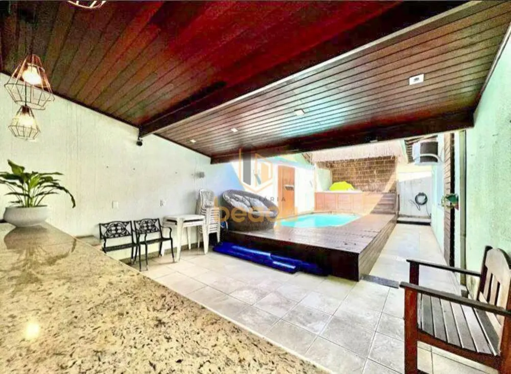 Casa, 4 quartos, 260 m² - Foto 3
