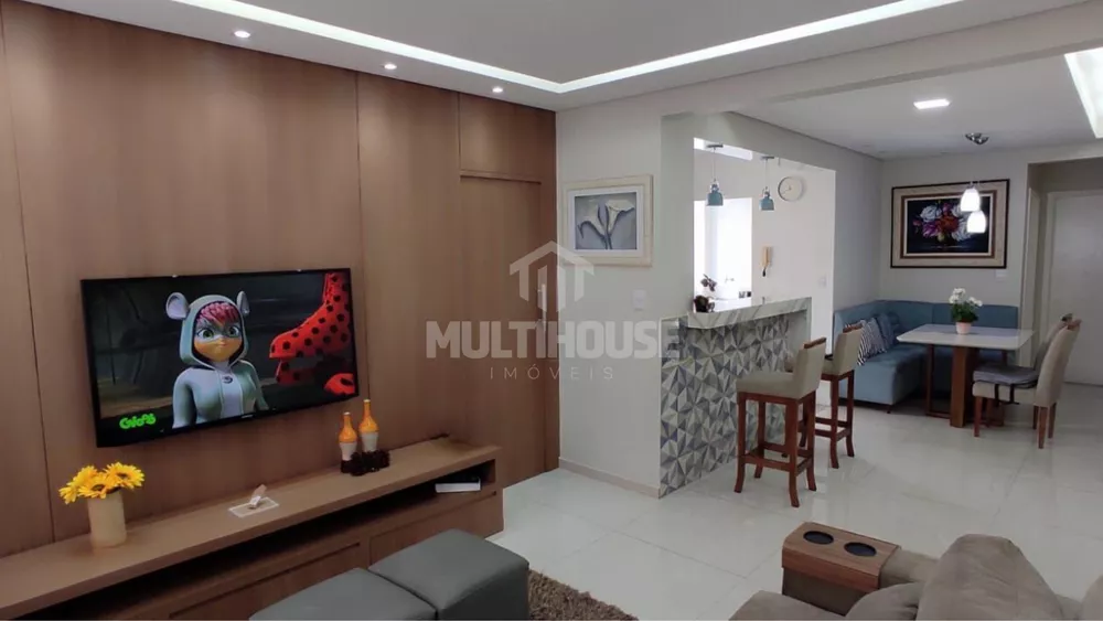 Apartamento à venda com 3 quartos, 80m² - Foto 3