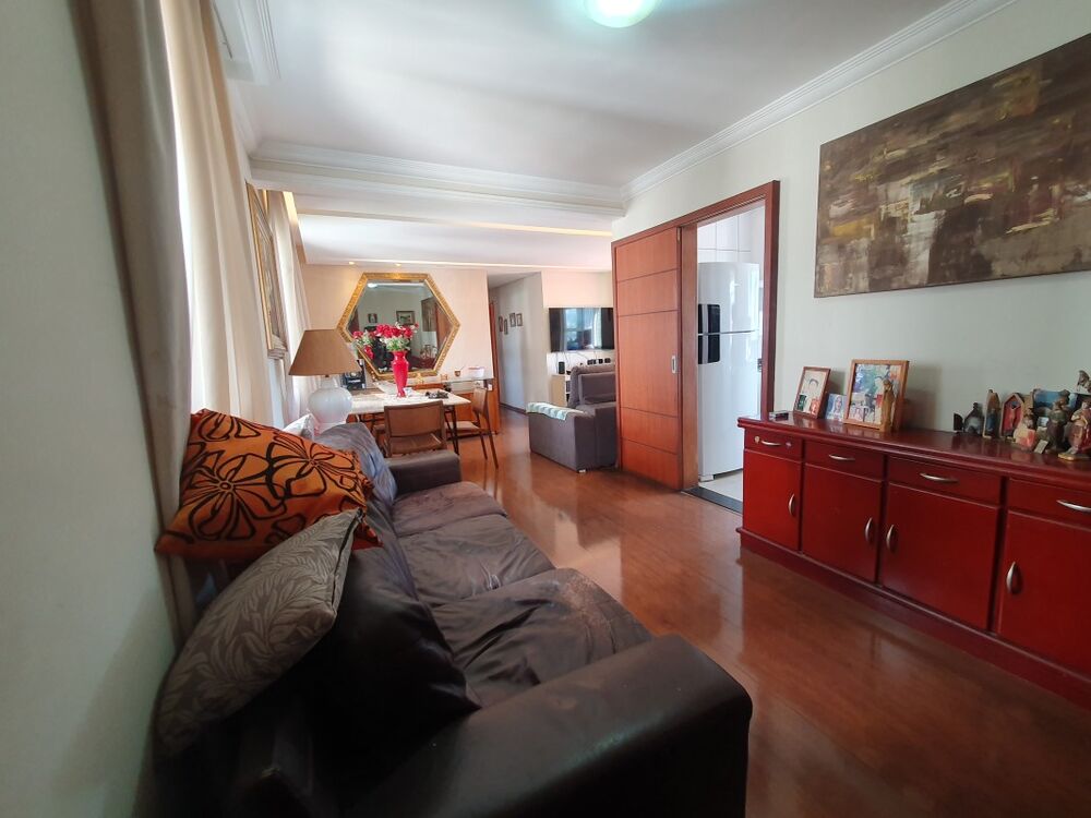 Apartamento à venda com 4 quartos, 130m² - Foto 4