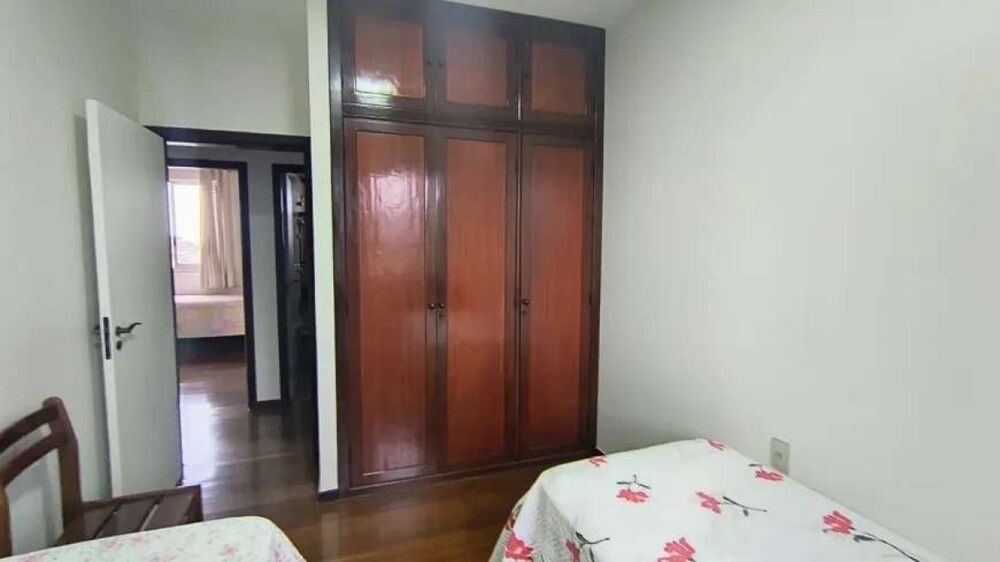 Apartamento à venda com 4 quartos, 200m² - Foto 11