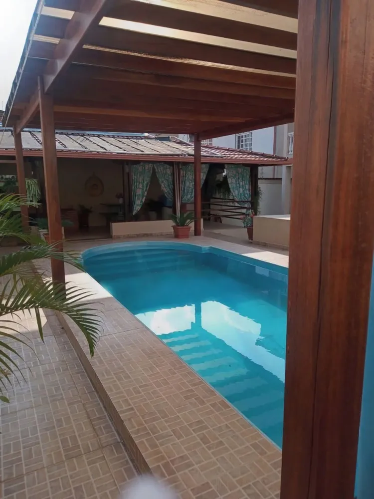 Casa, 3 quartos, 331 m² - Foto 8