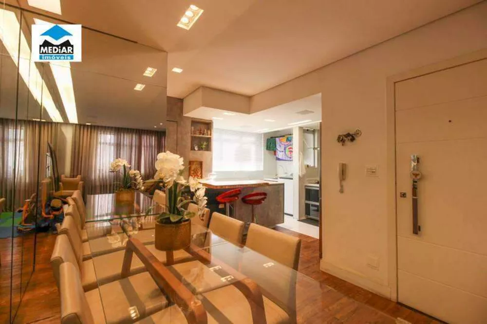 Apartamento à venda com 3 quartos, 100m² - Foto 1