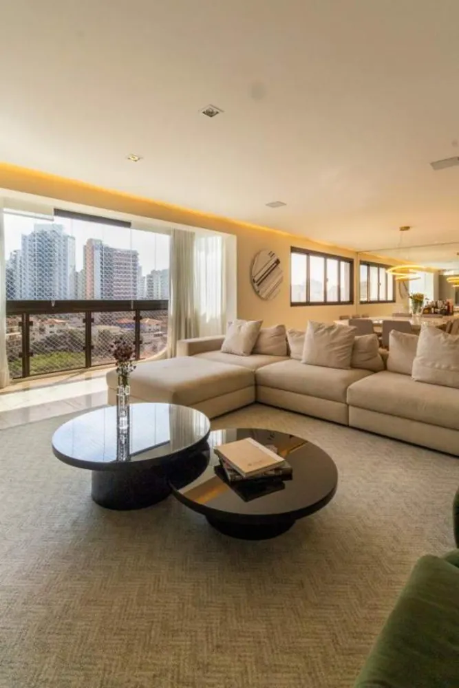 Apartamento, 3 quartos, 186 m² - Foto 1