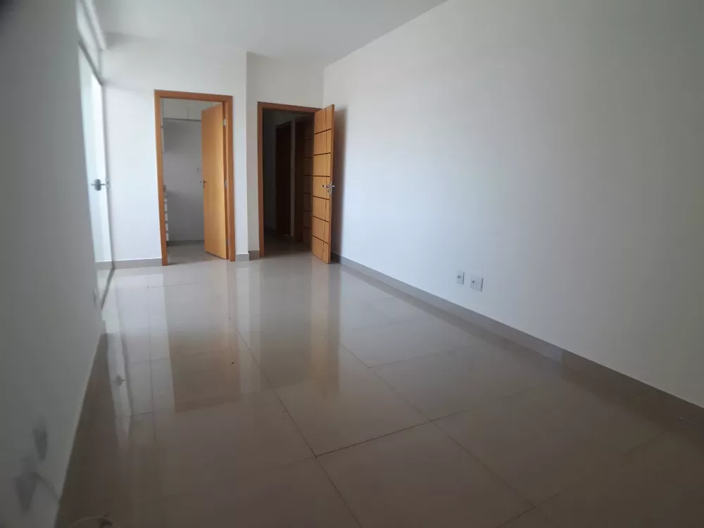 Apartamento para alugar com 3 quartos, 85m² - Foto 2