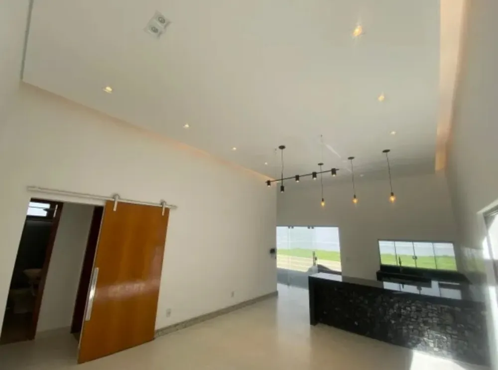 Casa, 3 quartos, 360 m² - Foto 1