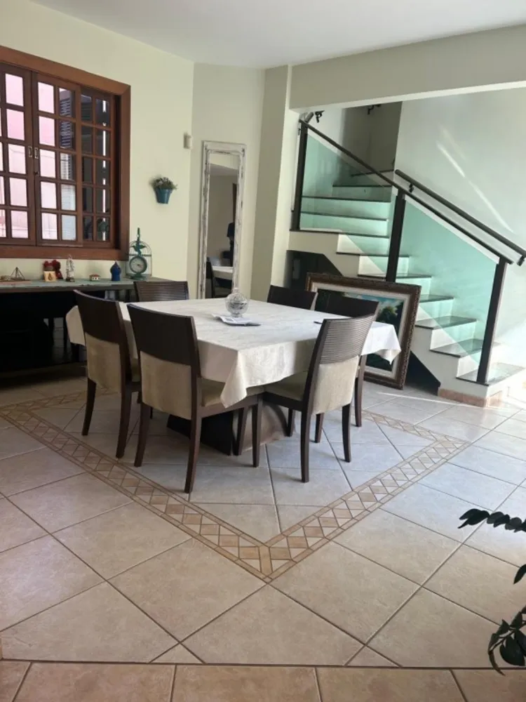 Casa, 4 quartos, 316 m² - Foto 4