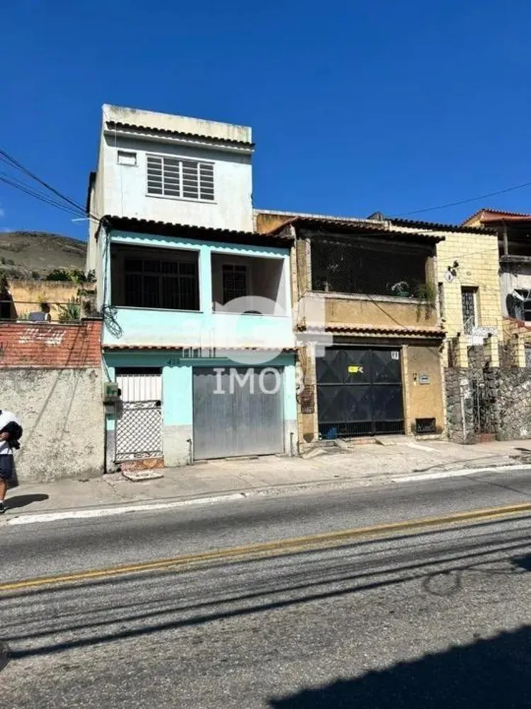 Casa, 4 quartos, 190 m² - Foto 1