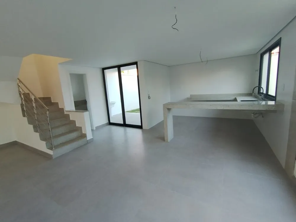 Casa, 3 quartos, 136 m² - Foto 2