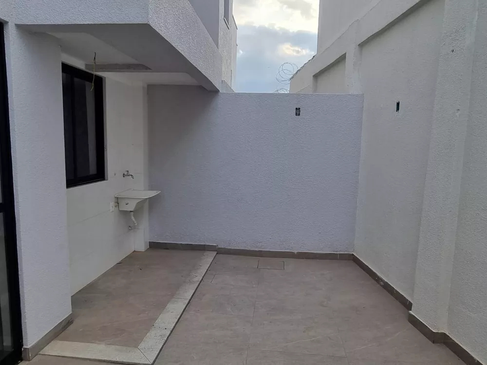 Casa à venda com 3 quartos, 145m² - Foto 6