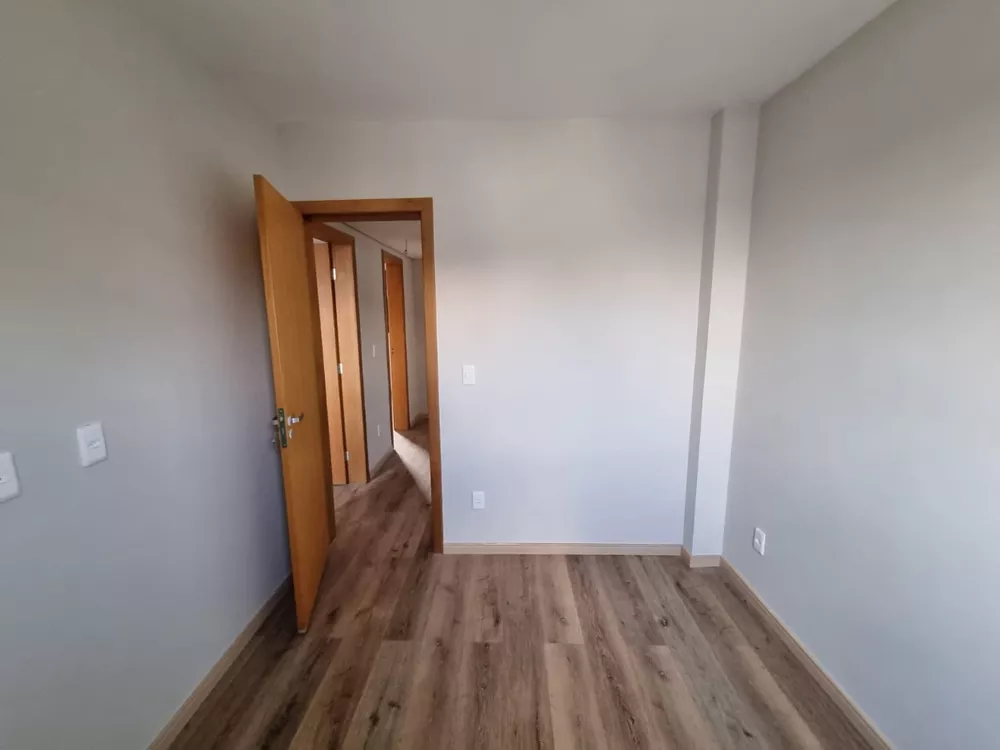 Casa à venda com 3 quartos, 145m² - Foto 12