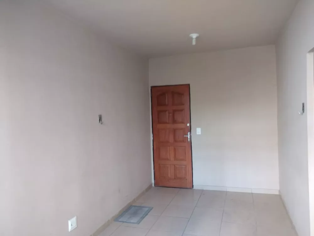 Apartamento à venda com 3 quartos, 86m² - Foto 3