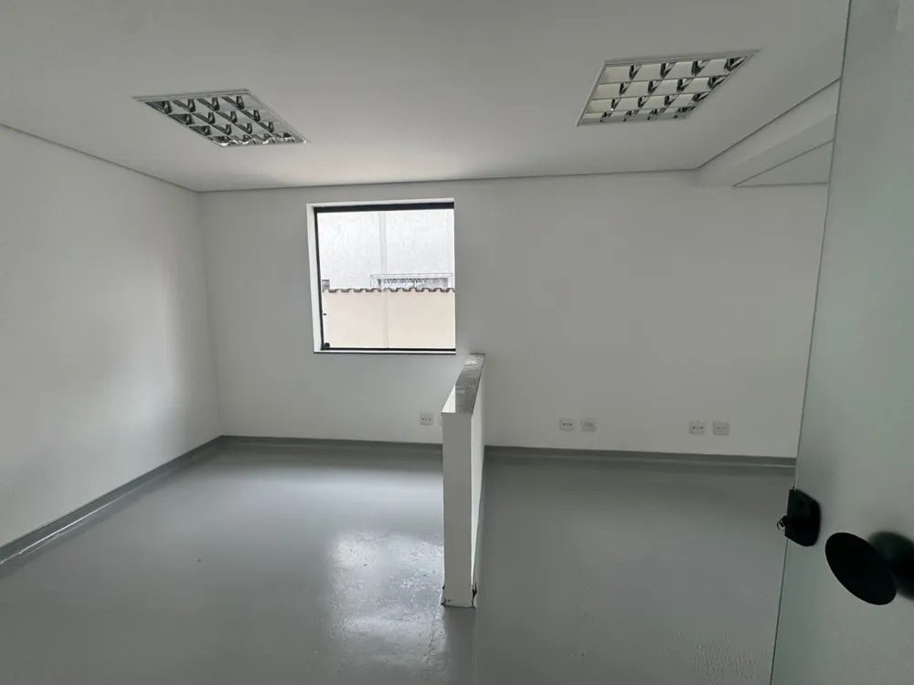 Casa, 20 quartos, 462 m² - Foto 4