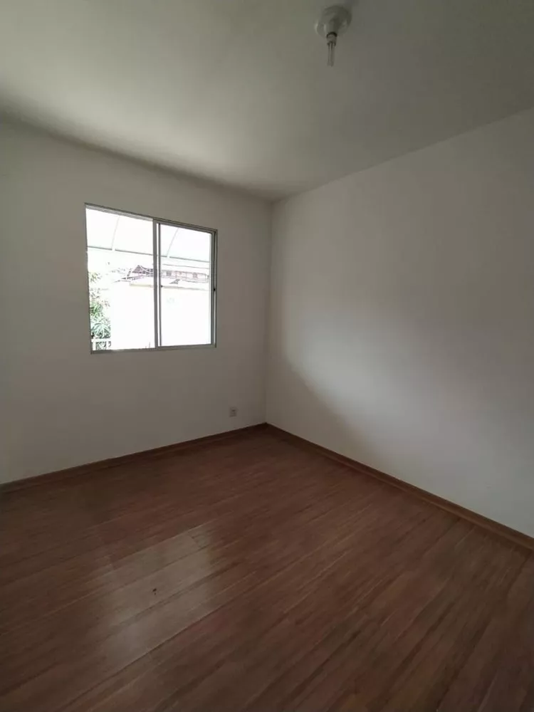 Apartamento à venda com 2 quartos, 43m² - Foto 3