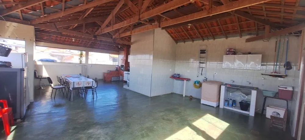 Casa, 3 quartos, 200 m² - Foto 11