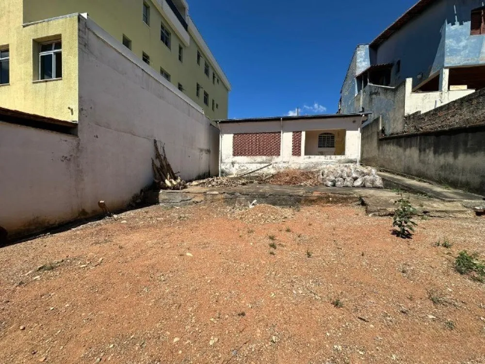 Casa, 2 quartos, 360 m² - Foto 1