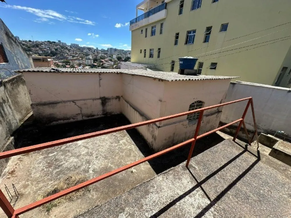 Casa, 2 quartos, 360 m² - Foto 2