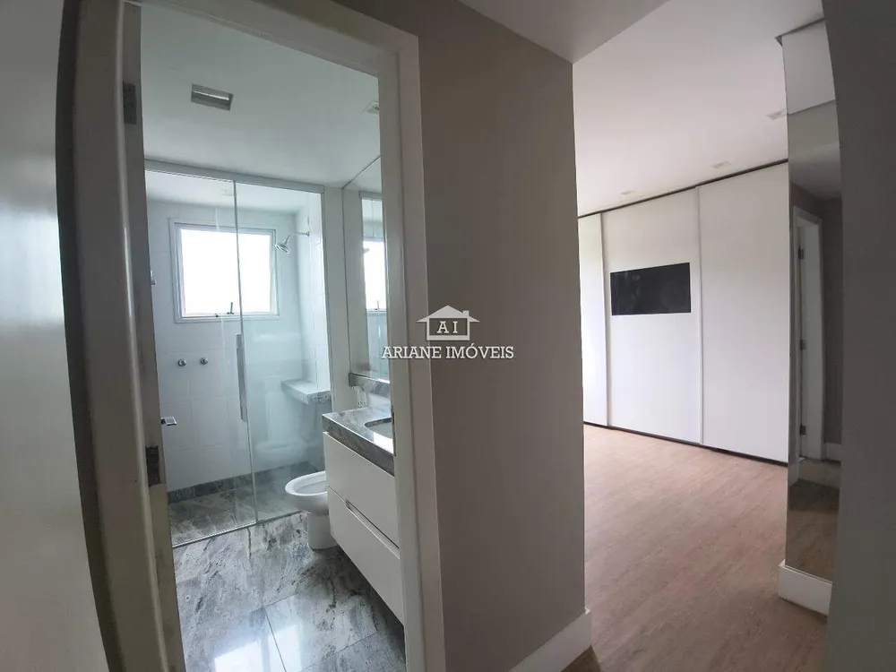 Apartamento, 4 quartos, 189 m² - Foto 2