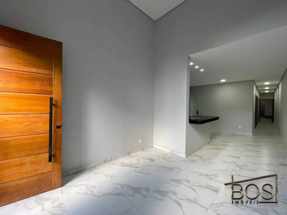 Casa, 3 quartos, 200 m² - Foto 1