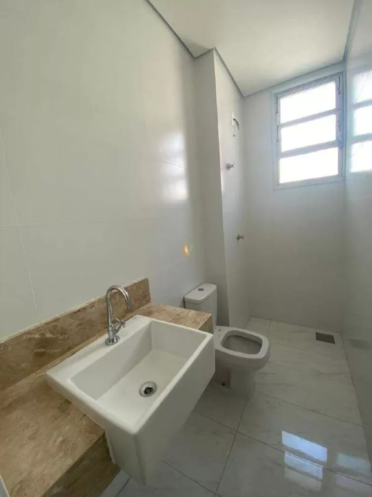 Apartamento à venda com 2 quartos, 56m² - Foto 7