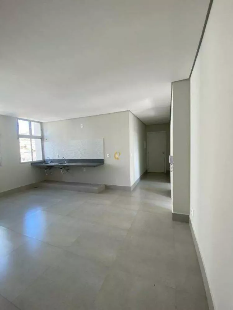 Apartamento à venda com 2 quartos, 56m² - Foto 5