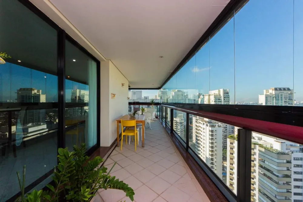Apartamento, 4 quartos, 242 m² - Foto 5