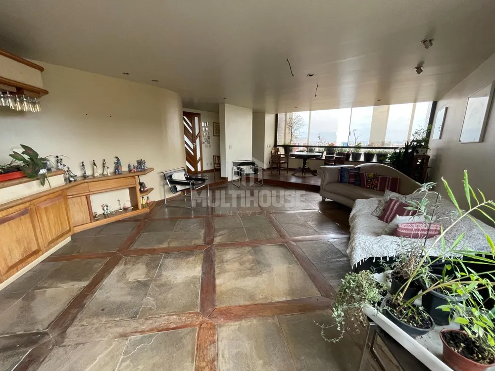 Apartamento, 3 quartos, 290 m² - Foto 2
